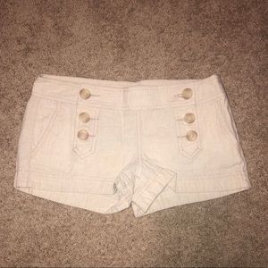 Express women’s shorts size 4